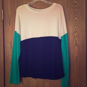 Color block comfy shirt